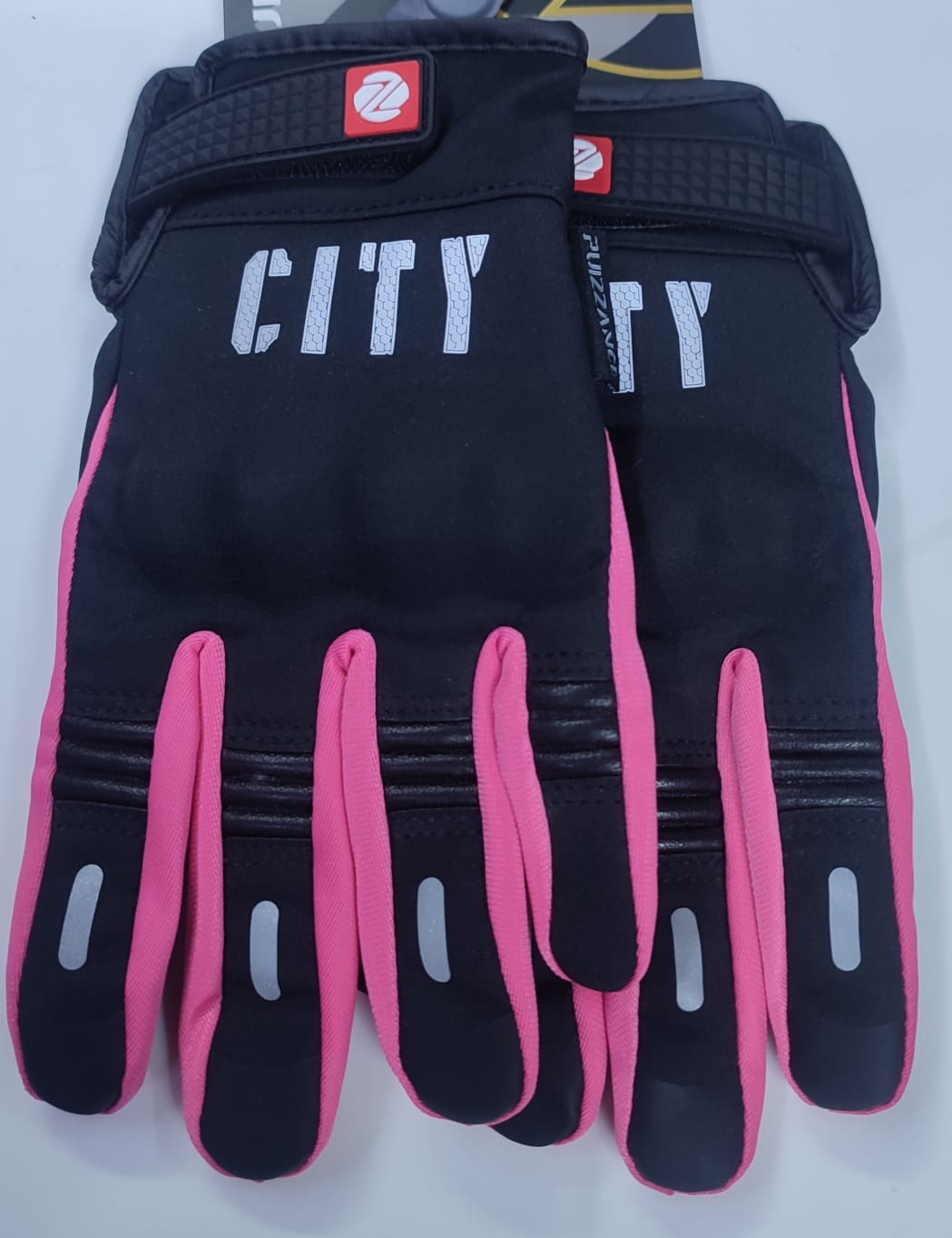 guantes city